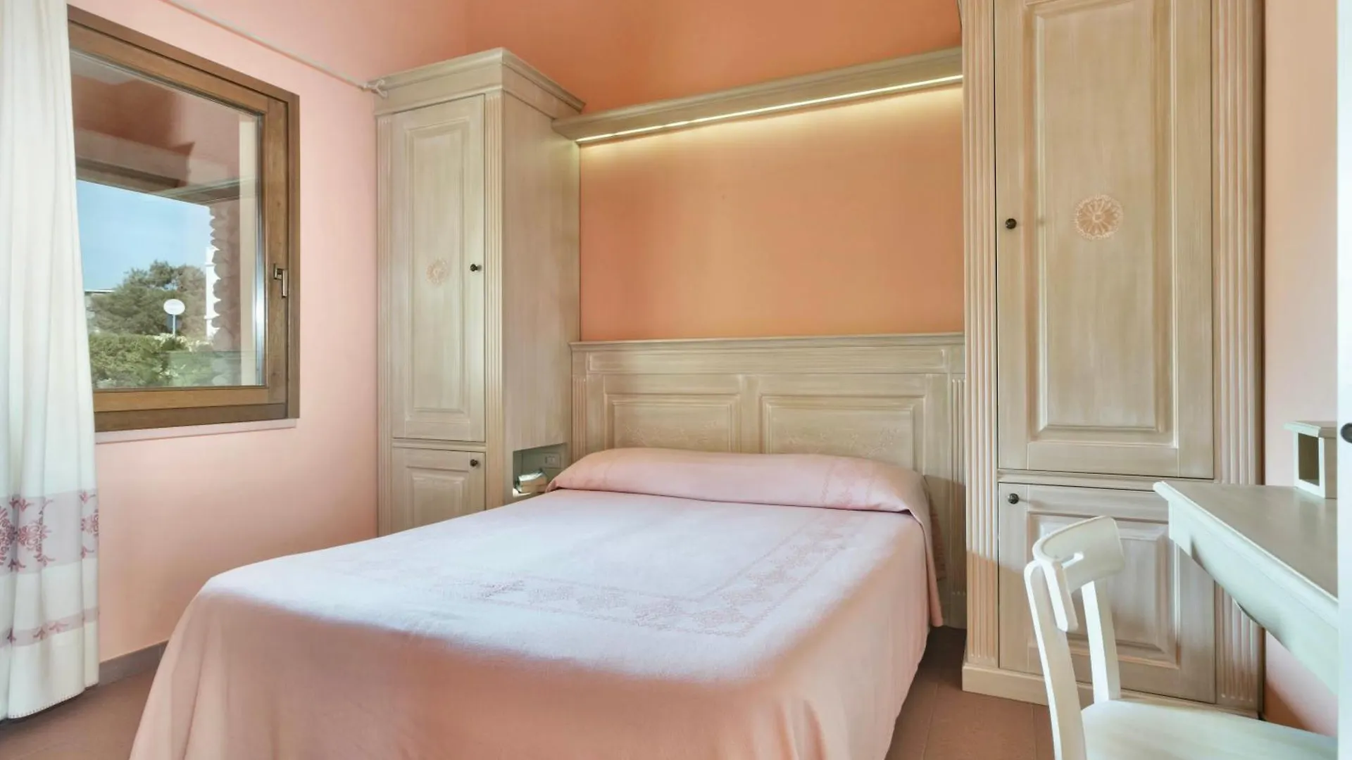 Residence With Private Beach In Bosa Marina Just 100 Meters From The Sea