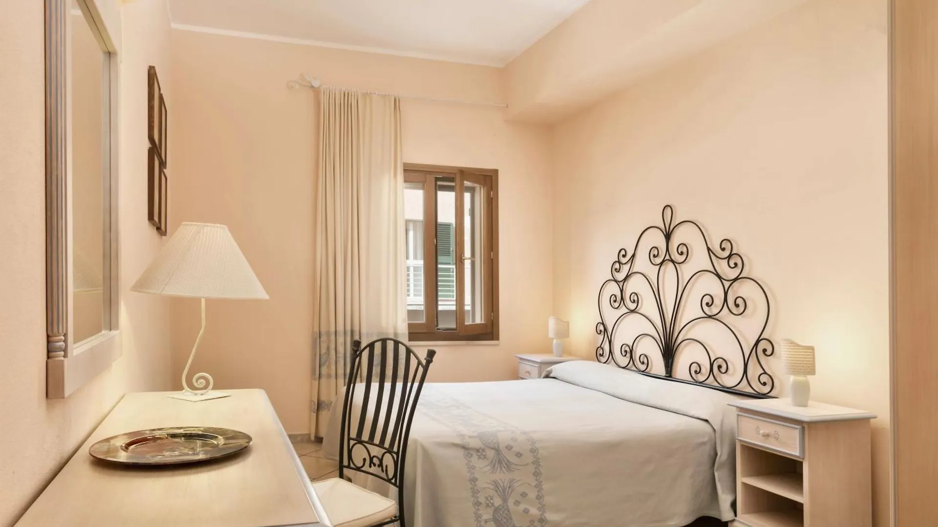 Residence With Private Beach In Bosa Marina Just 100 Meters From The Sea